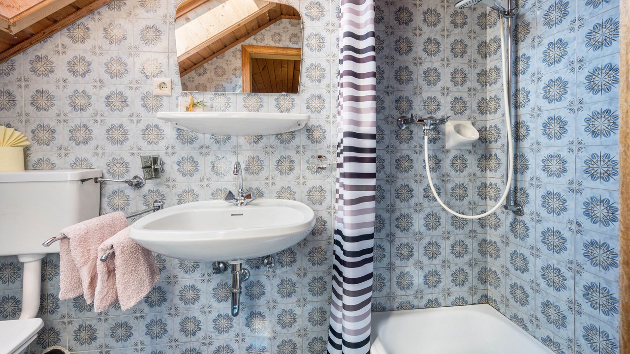 Photo of Bathroom in Casola