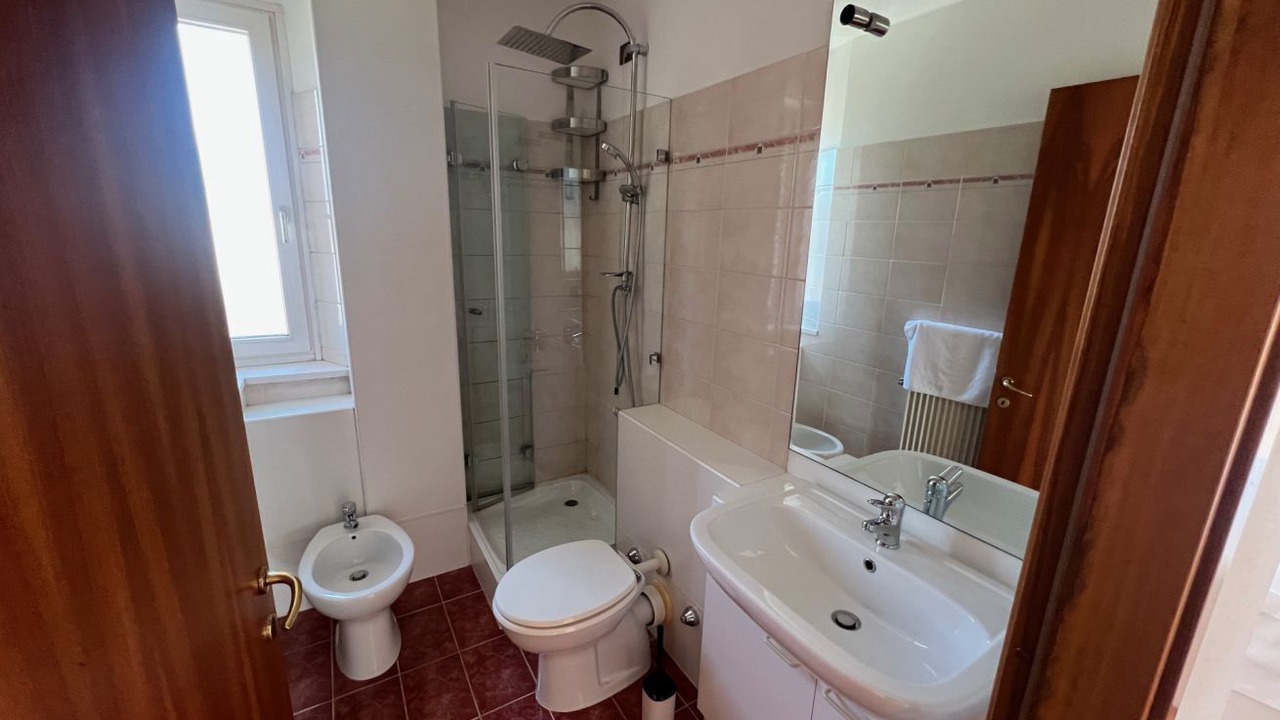 Photo of Bathroom in Visome