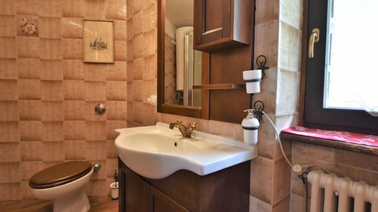 Photo of Bathroom in Isola