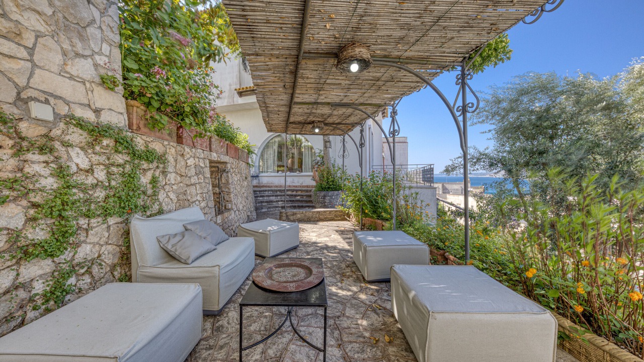 Photo of Patio Balcony in Castro Marina