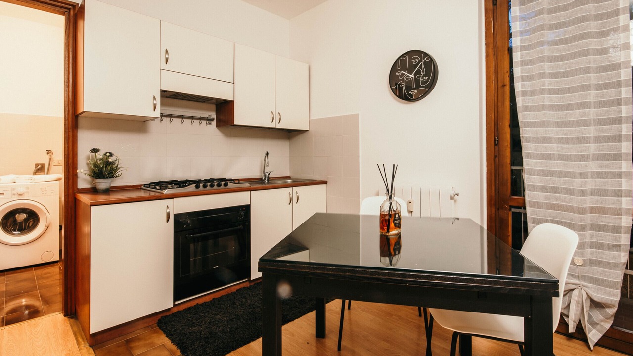 Photo of Livingroom in Downtown