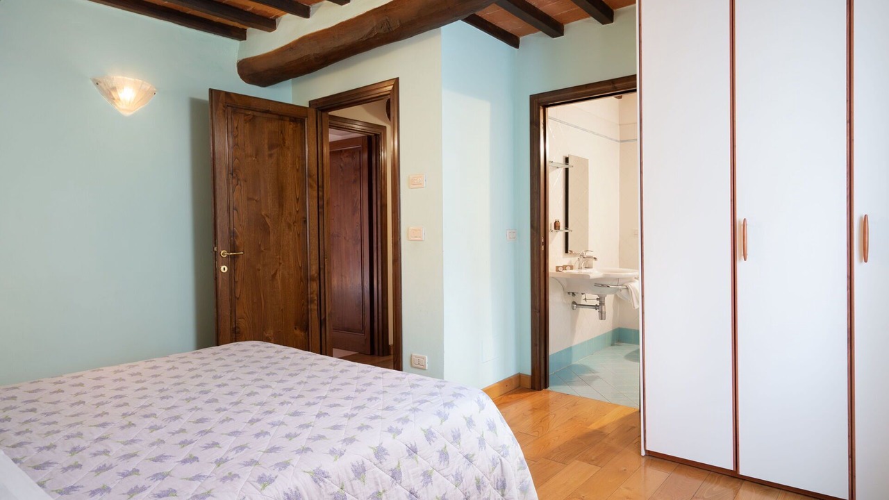 Photo of Bedroom in Subbiano