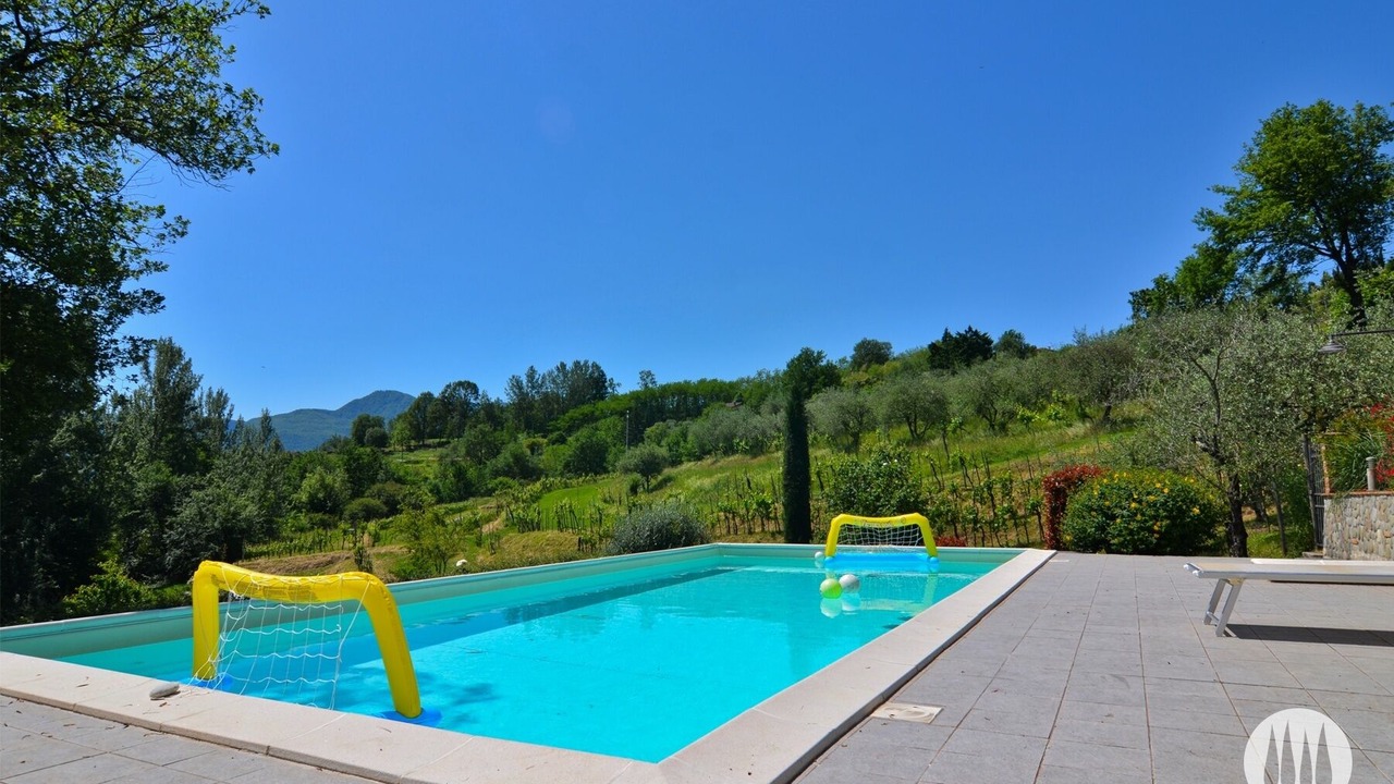 Photo of Outdoor in Mologno