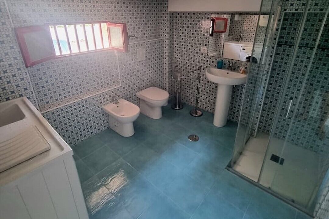 Photo of Bathroom in Falerna