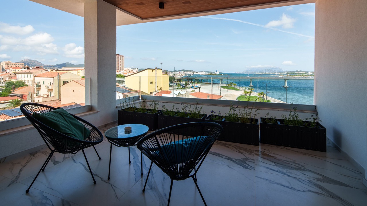 Photo of Patio Balcony in Olbia City Centre