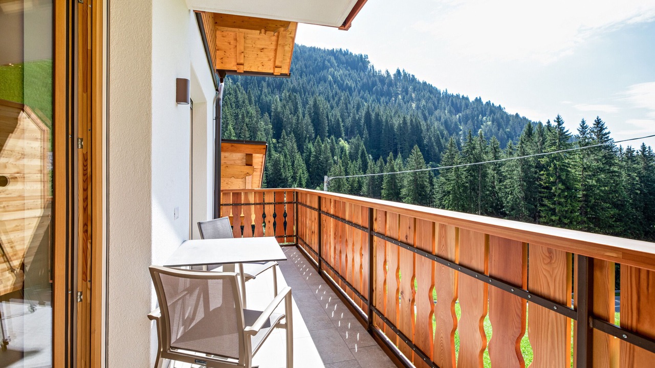 Photo of Outdoor in Proves