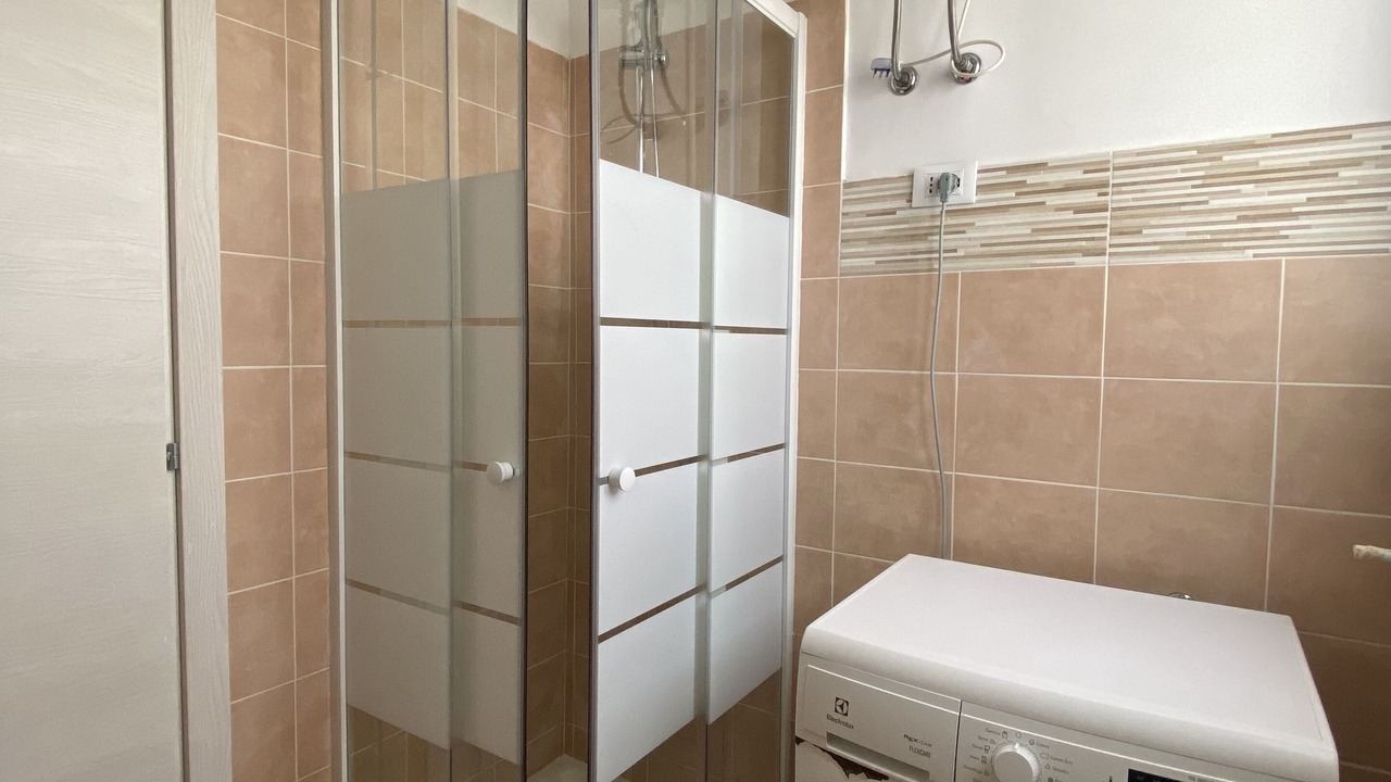 Photo of Bathroom in Latina