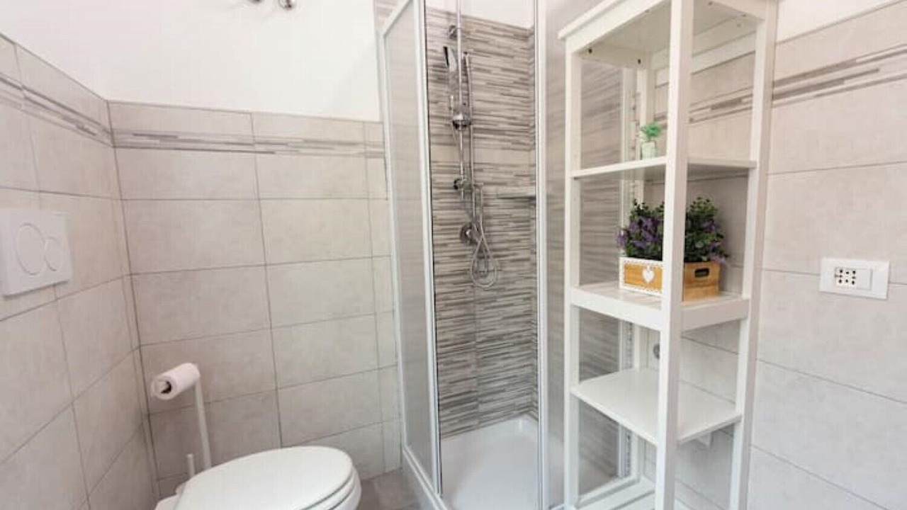 Photo of Bathroom in Anzio