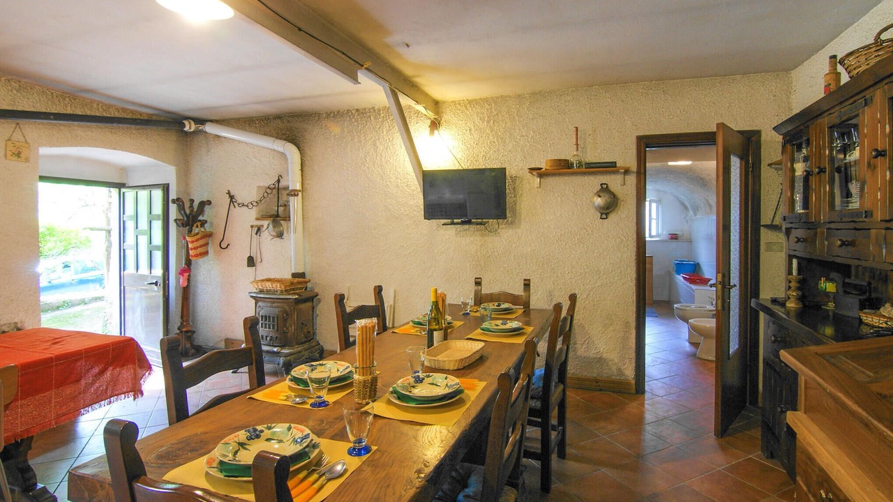 Photo of Bedroom in Codivilla