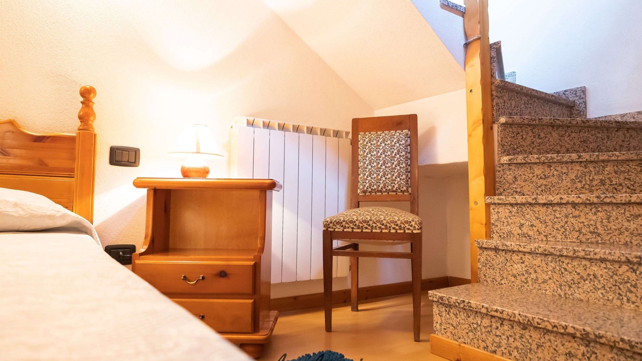 Photo of Bedroom in Brusimpiano