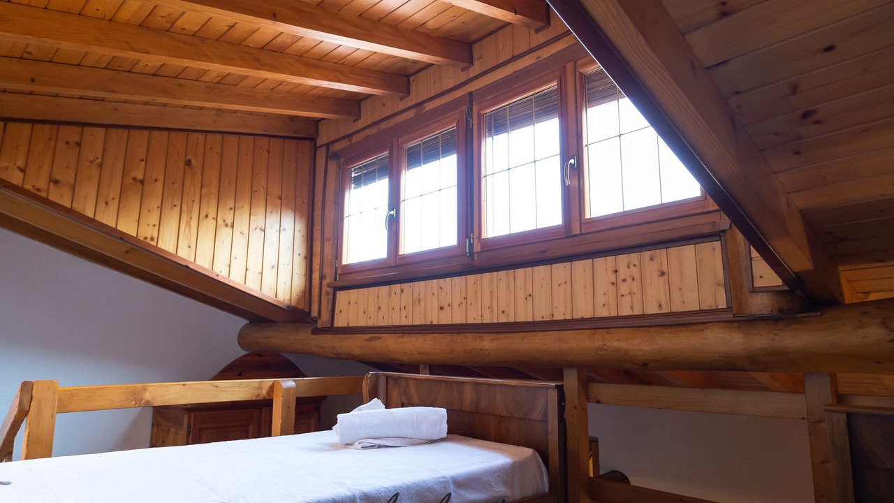 Photo of Bedroom in Brusimpiano