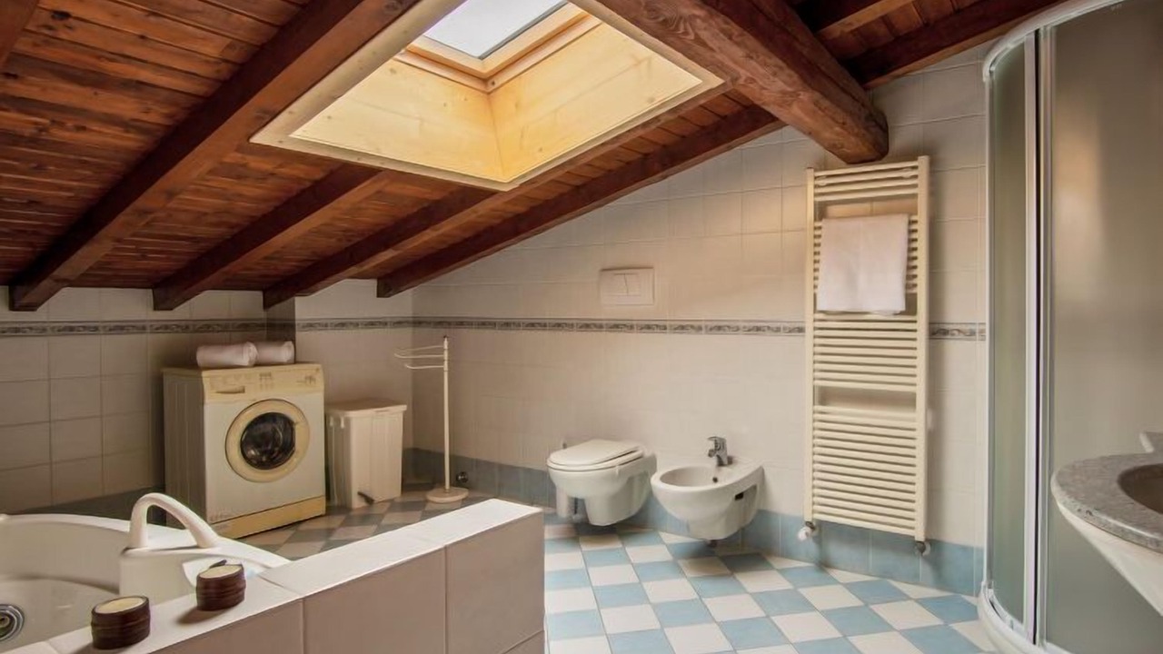 Photo of Bathroom in Montano Lucino