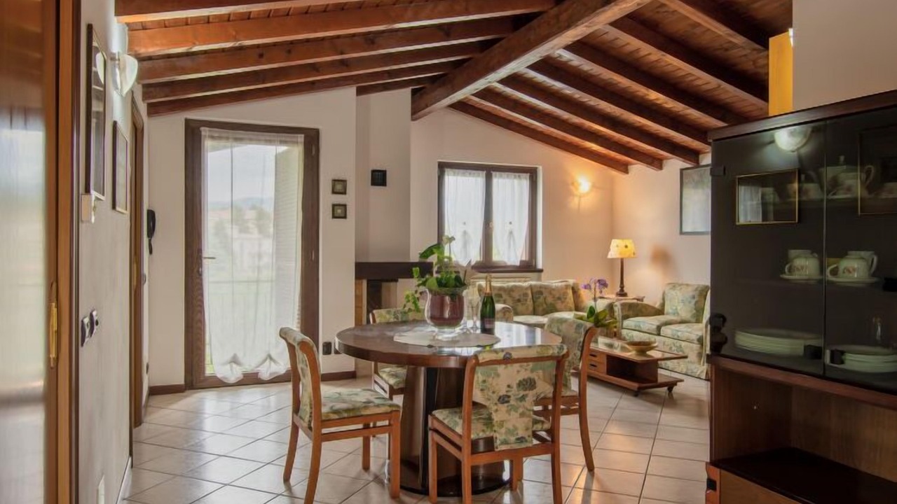 Photo of Bedroom in Montano Lucino