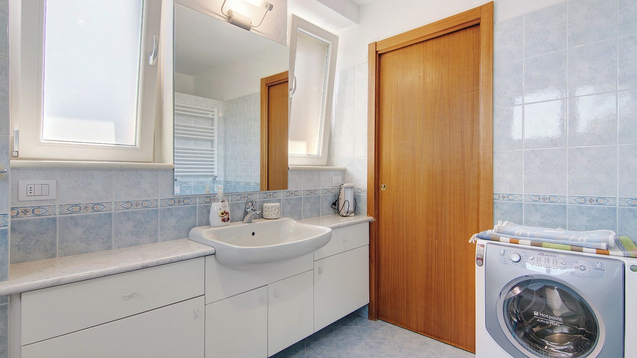Photo of Bathroom in Lanzo d'Intelvi