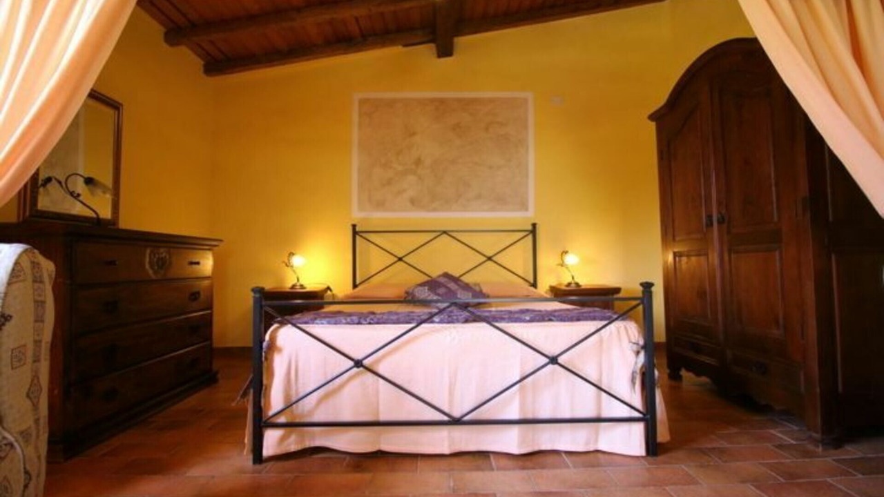 Photo of Bedroom in Pitigliano