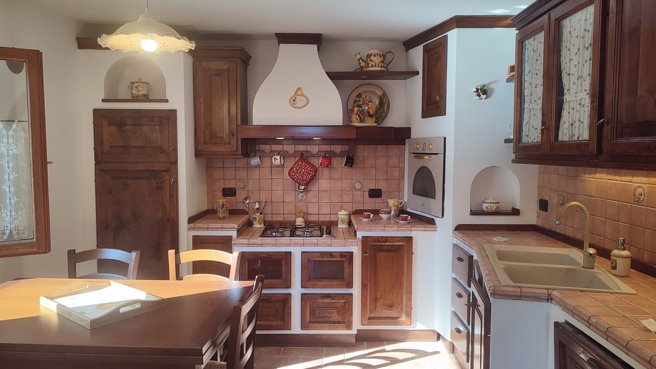 Photo of Kitchen in Croce a Uzzo