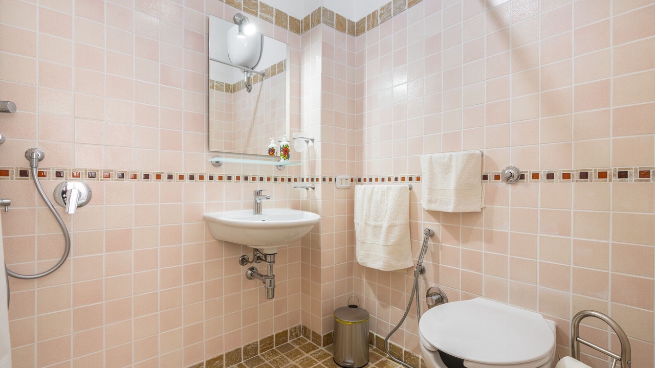 Photo of Bathroom in Calasetta