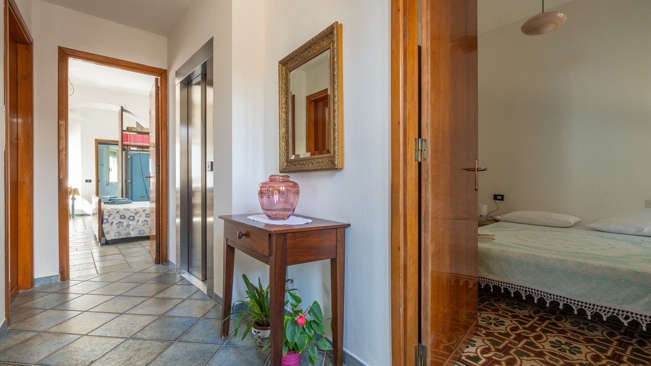 Photo of Bedroom in Calasetta