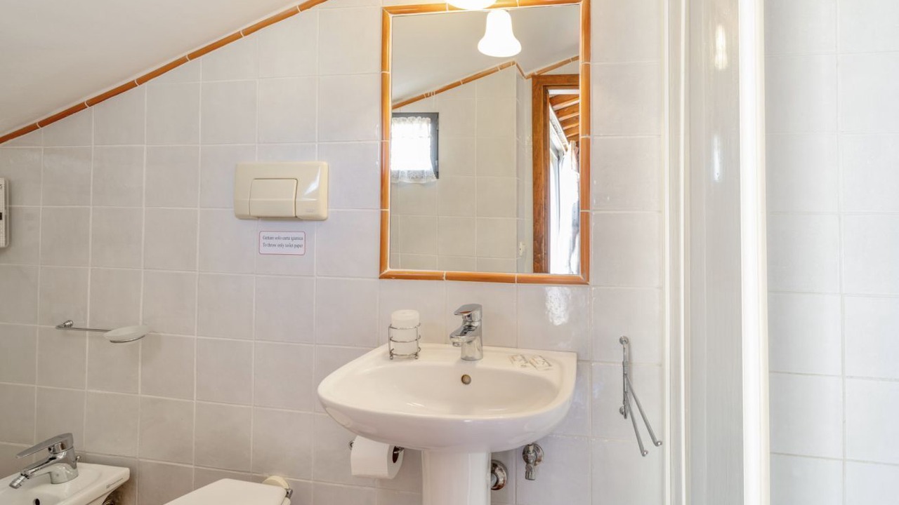 Photo of Bathroom in Pancole