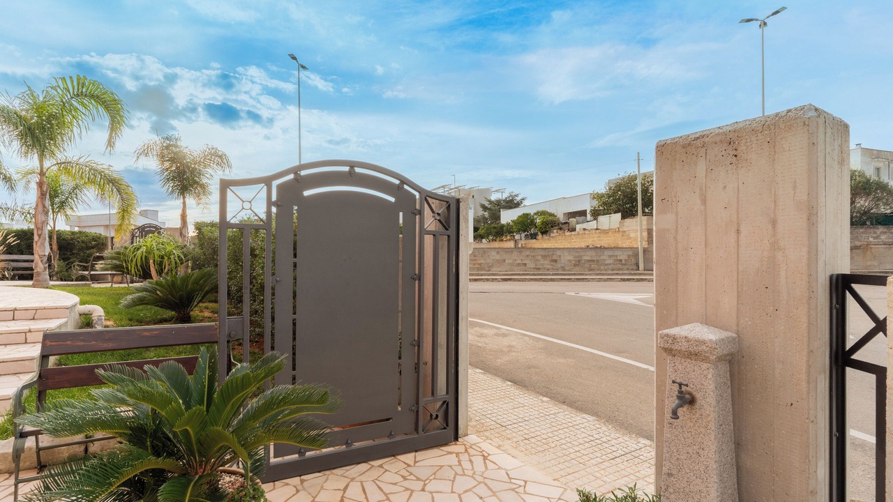 Photo of Outdoor in Matino