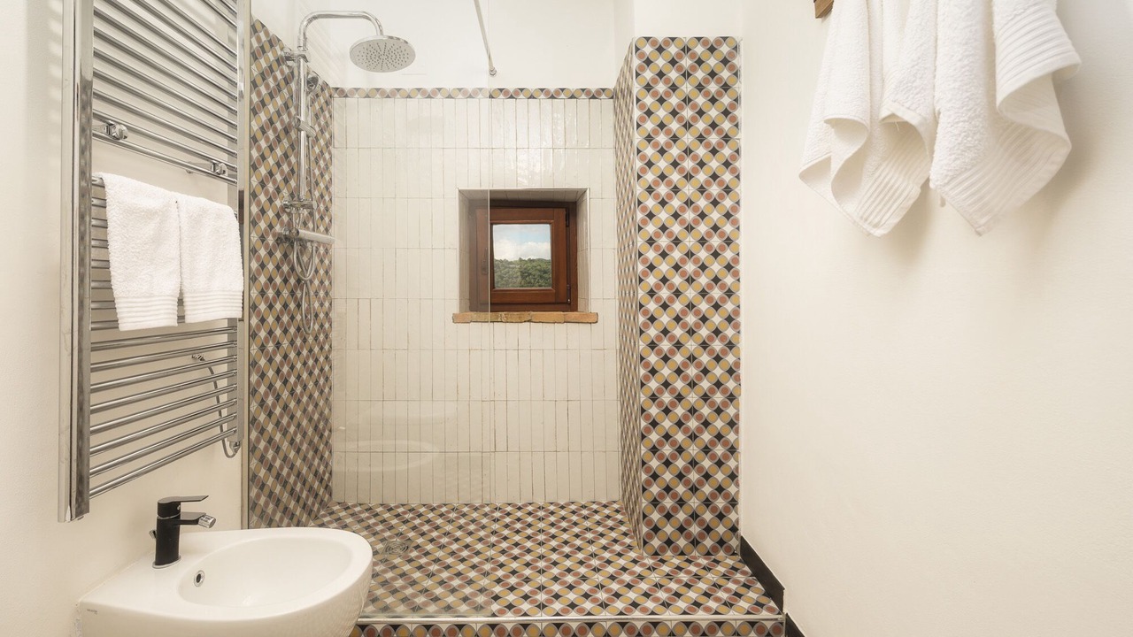 Photo of Bathroom in Corbara