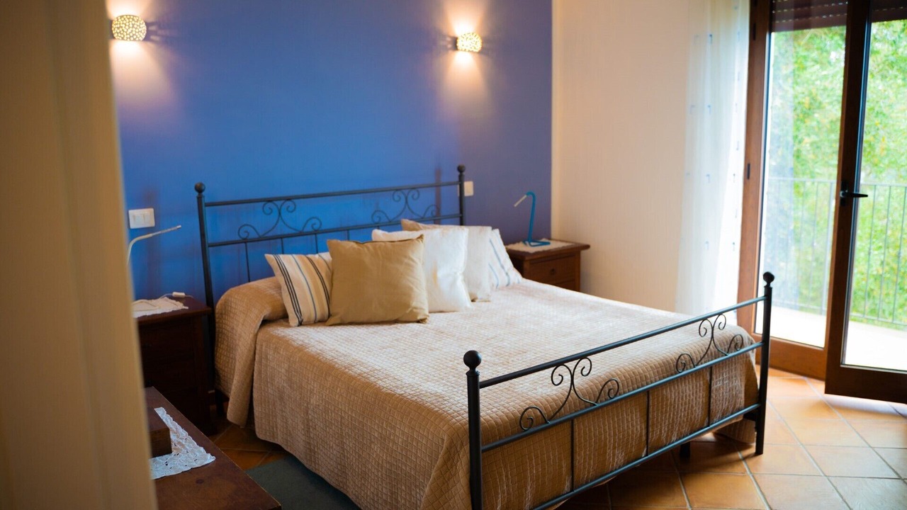 Photo of Bedroom in Castellabate Historic Centre