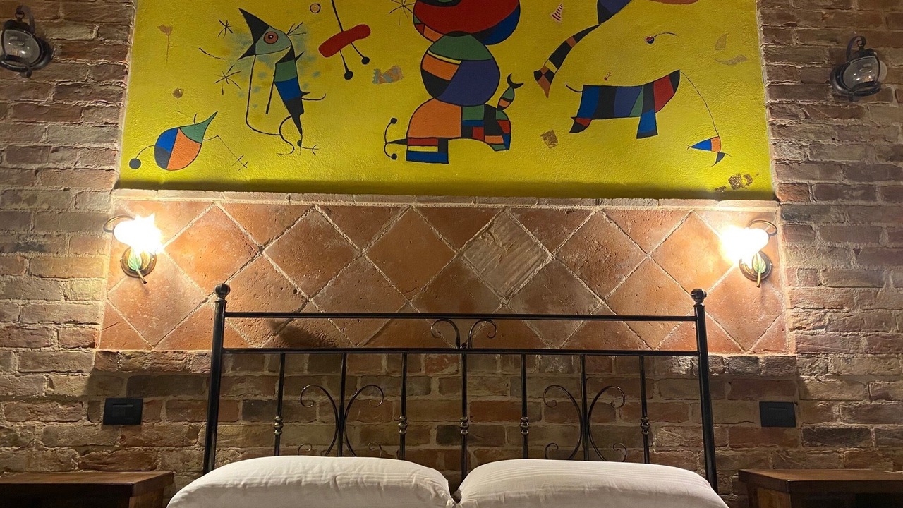 Photo of Bedroom in Montegrosso dʼAsti