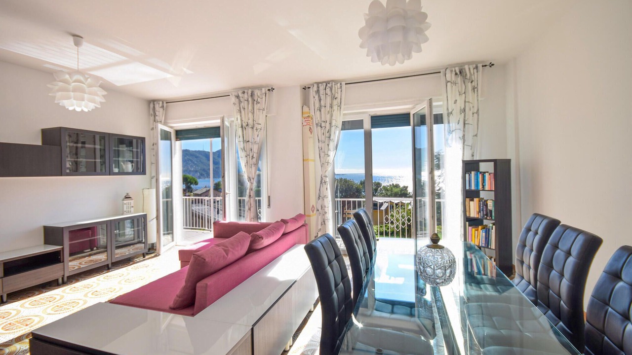 Photo of Bedroom in Recco