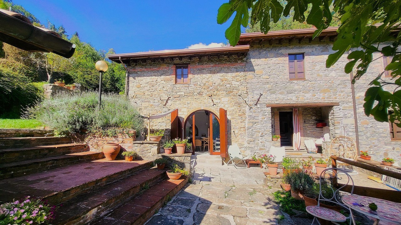 Photo of Patio Balcony in San Romano in Garfagnana