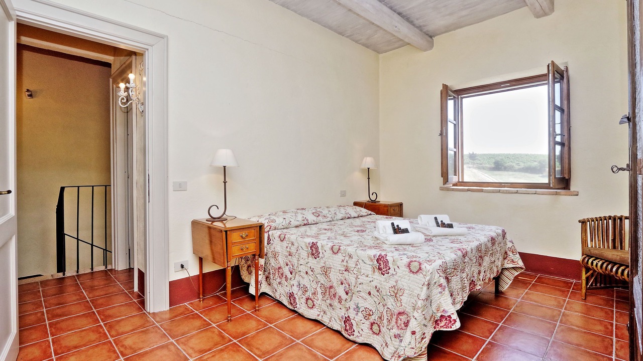 Photo of Bedroom in Corbara
