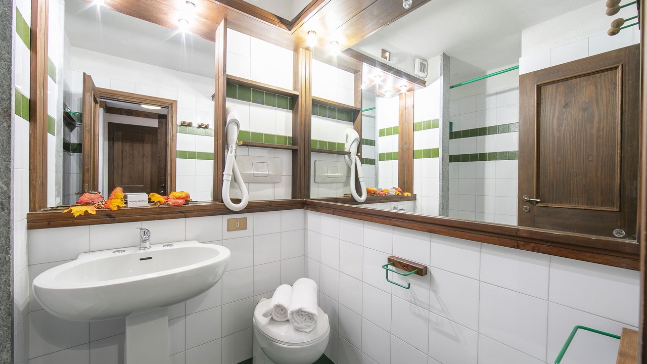 Photo of Bathroom in Grangesises
