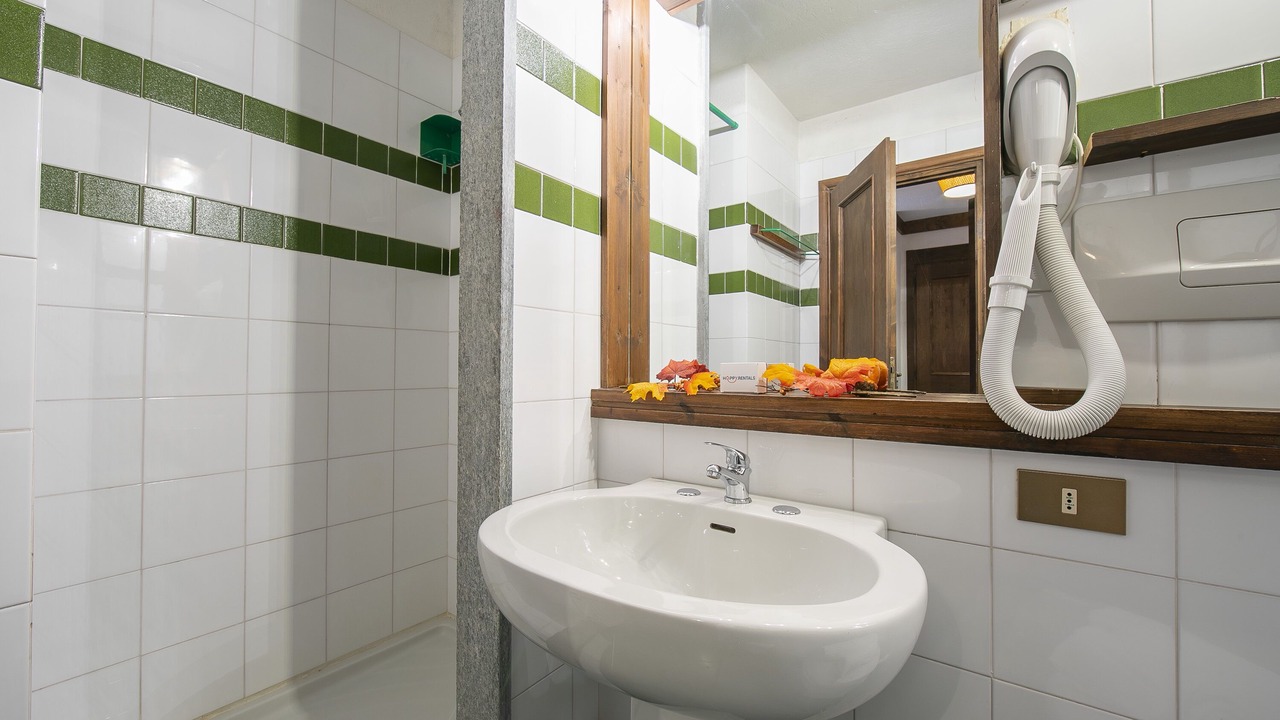 Photo of Bathroom in Grangesises