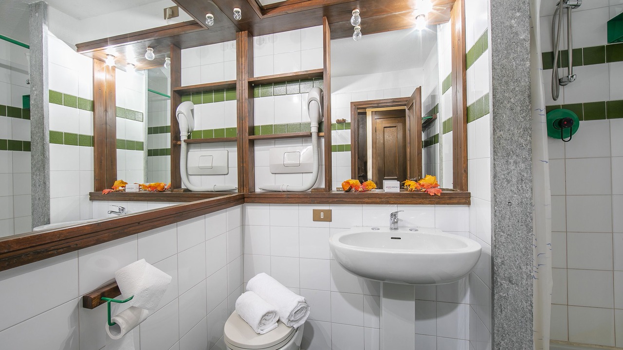 Photo of Bathroom in Grangesises