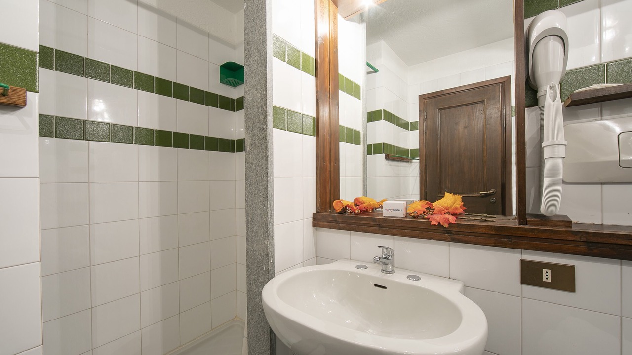 Photo of Bathroom in Grangesises
