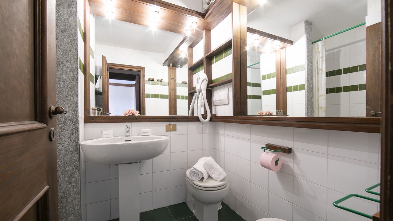 Photo of Bathroom in Grangesises