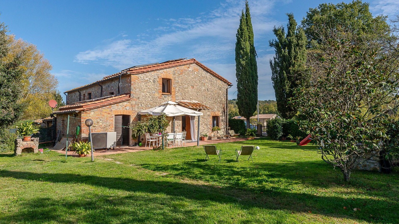 Photo of Outdoor in Montieri