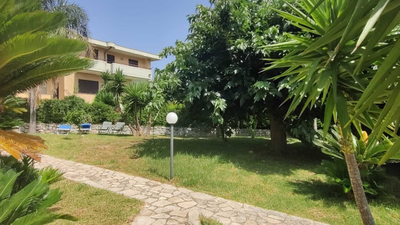 Photo of Outdoor in Gizzeria