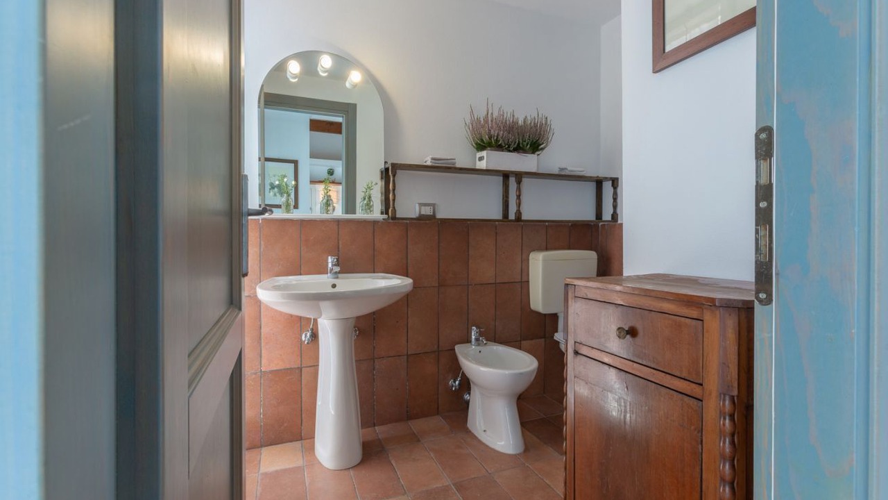 Photo of Bathroom in Pontelagoscuro