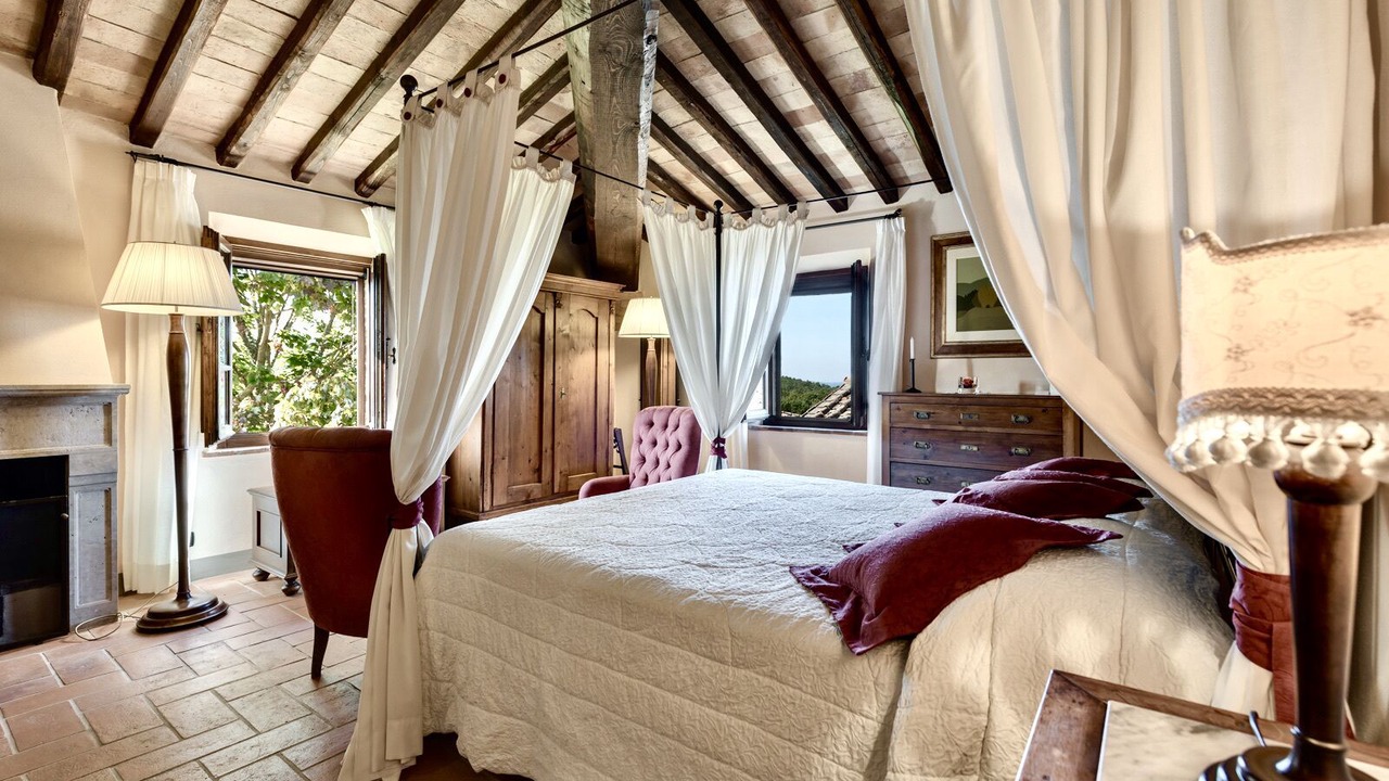 Photo of Bedroom in Montepulciano
