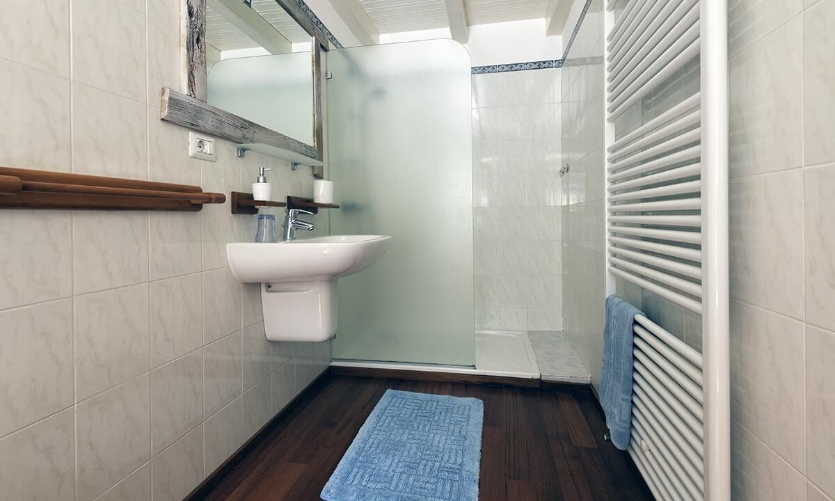 Photo of Bathroom in Cremia