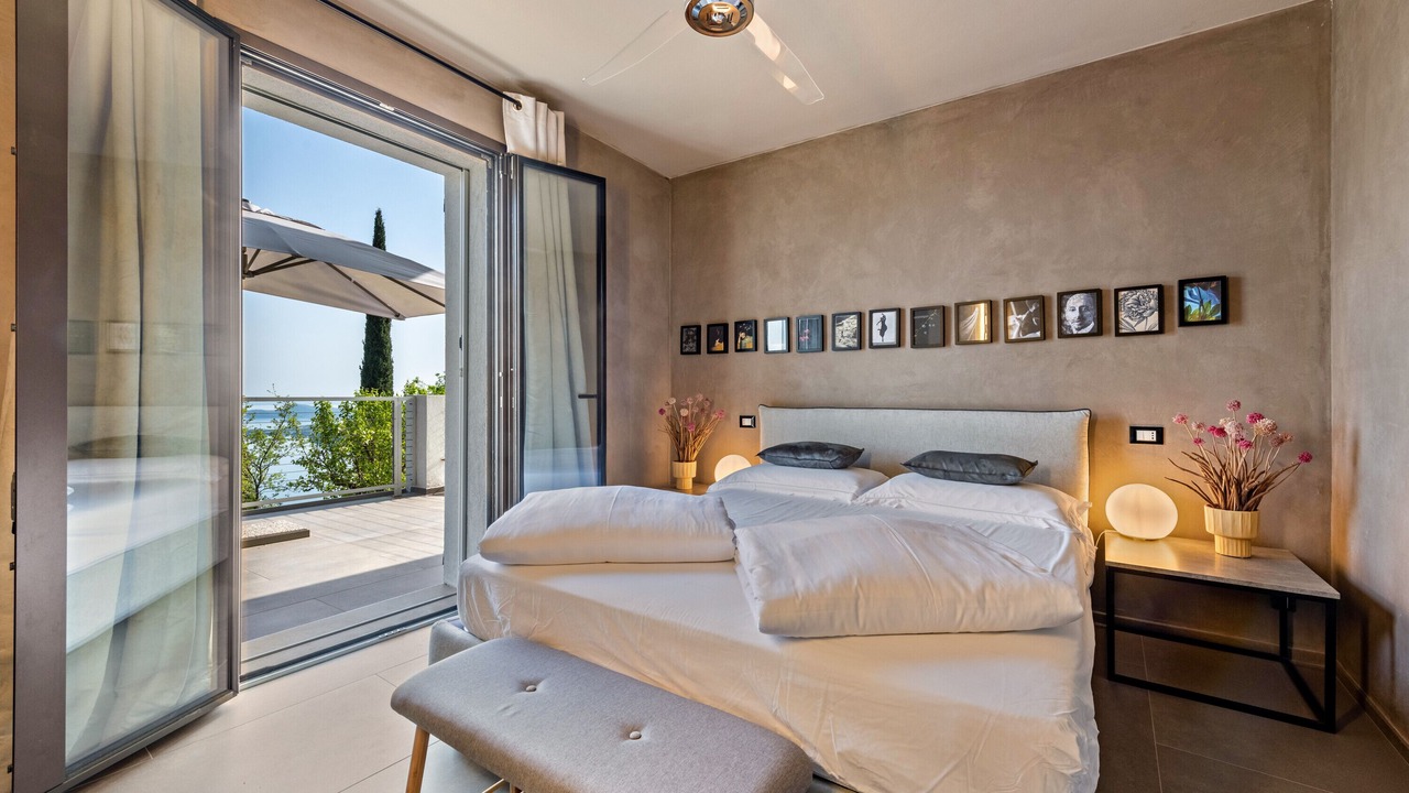 Photo of Bedroom in Gardone Riviera