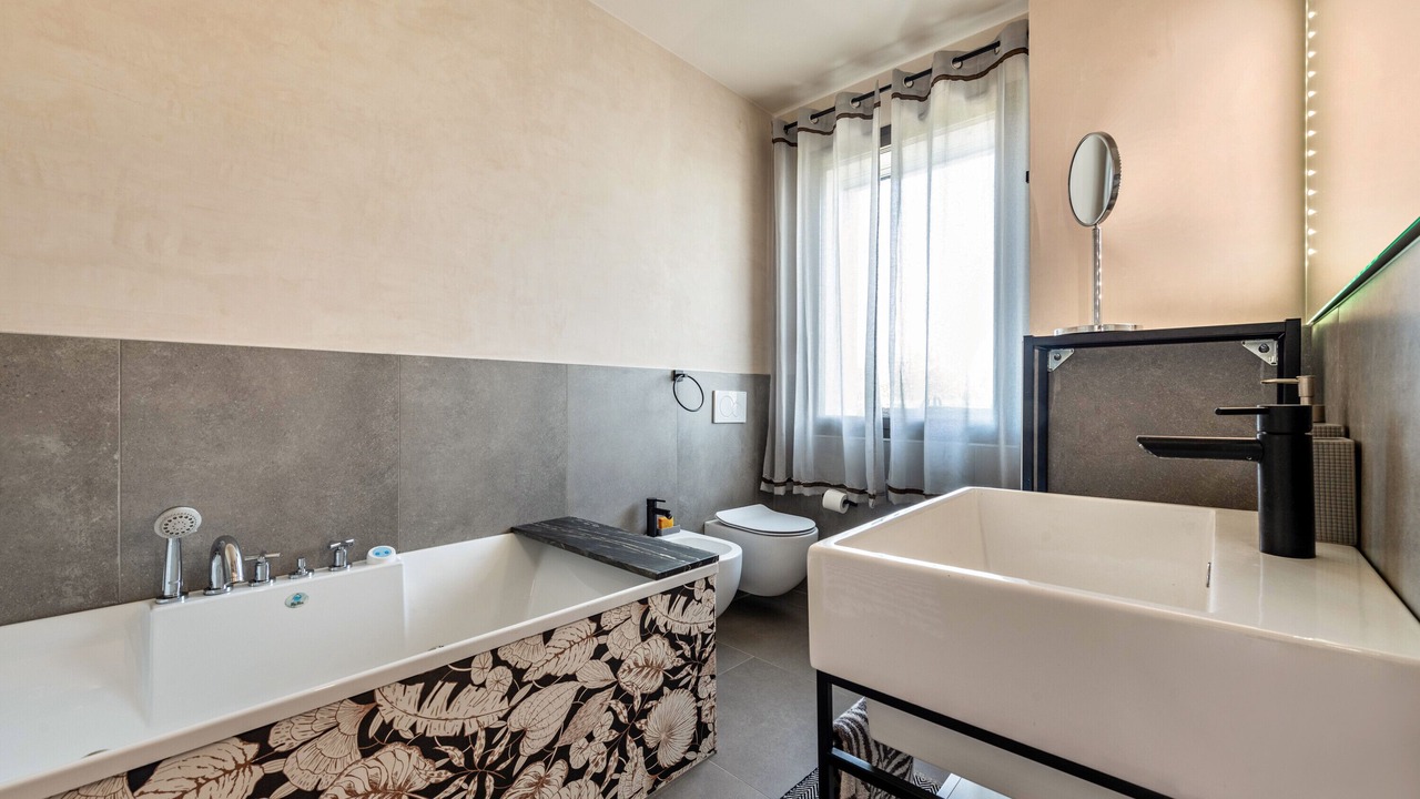 Photo of Bathroom in Gardone Riviera