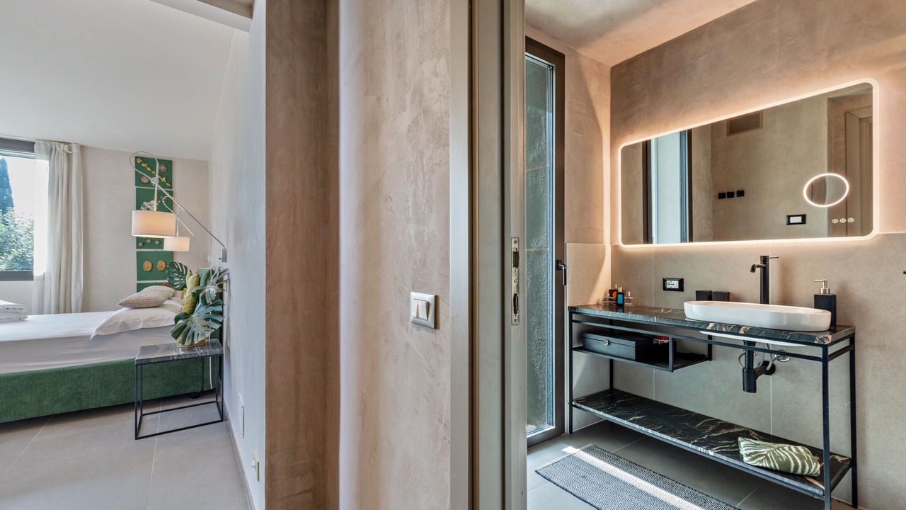 Photo of Bedroom in Gardone Riviera