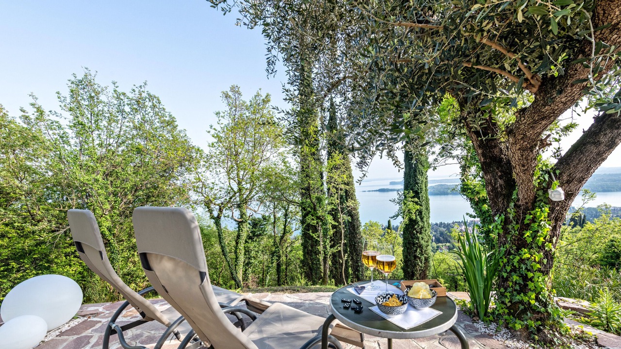 Photo of Patio Balcony in Gardone Riviera