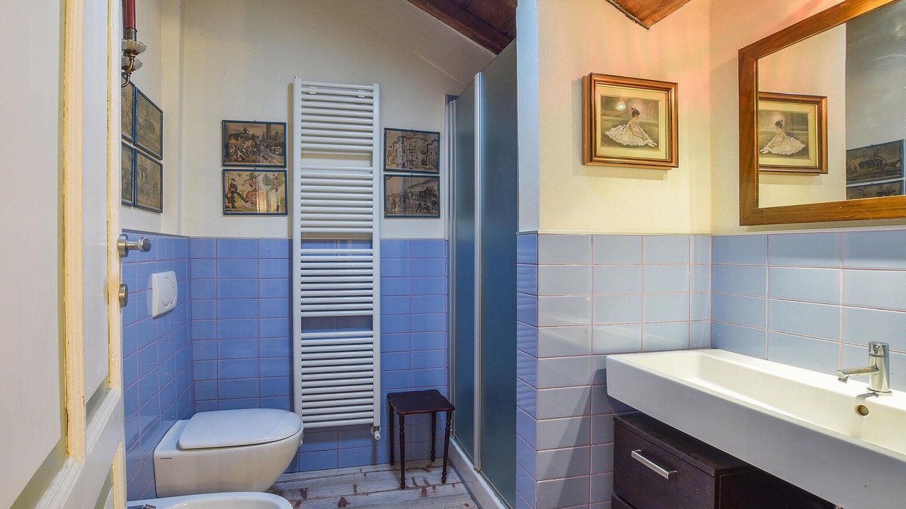 Photo of Bathroom in Old Town