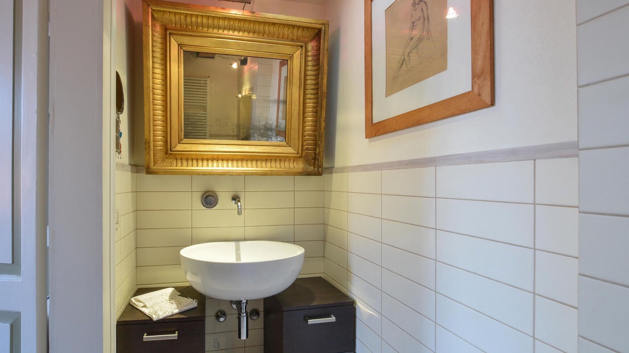 Photo of Bathroom in Old Town