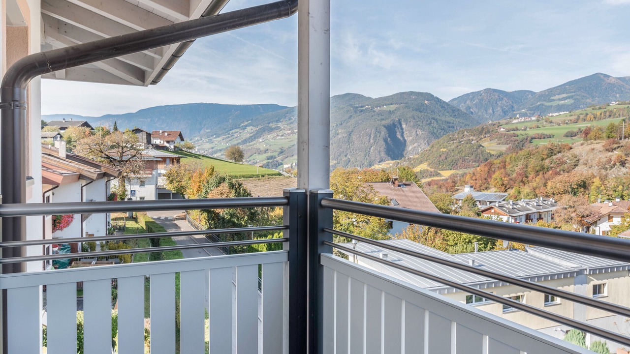 Photo of Outdoor in Gudon