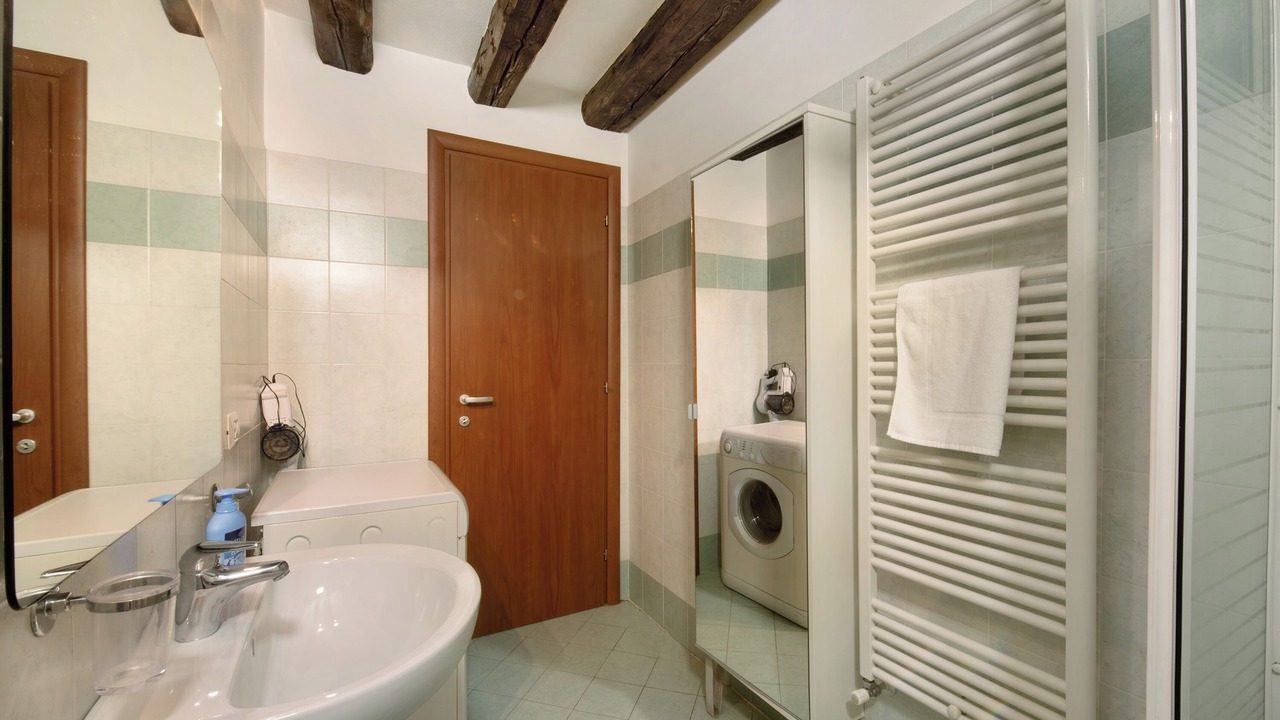 Photo of Bathroom in Borgo San Leonardo