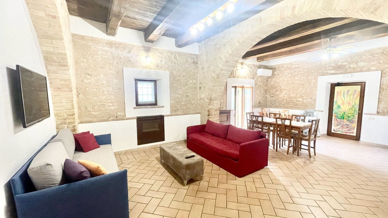 Photo of Livingroom in Limiti