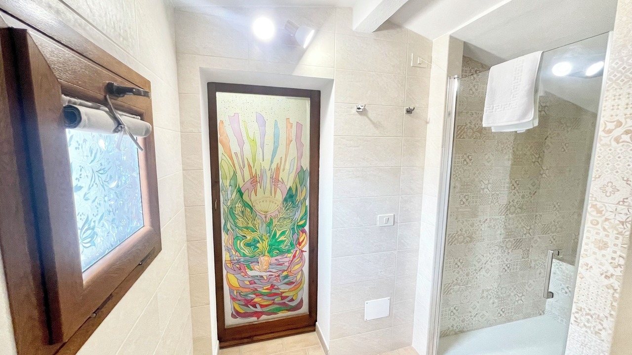 Photo of Bathroom in Limiti